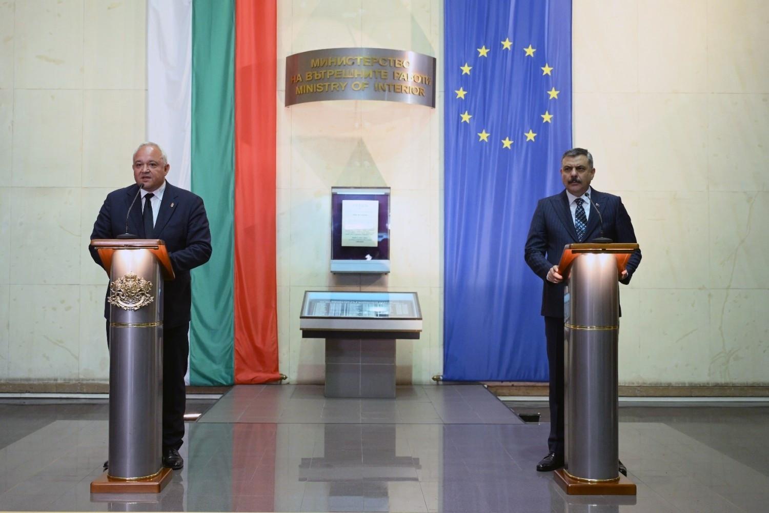 Türkiye, Bulgaria vow closer cooperation against rising gang crime