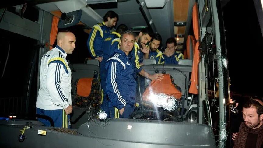 5 held 11 years after attack on Fenerbahçe team bus