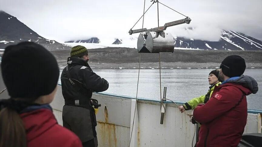 6th Turkish research expedition maps environmental threats in High Arctic