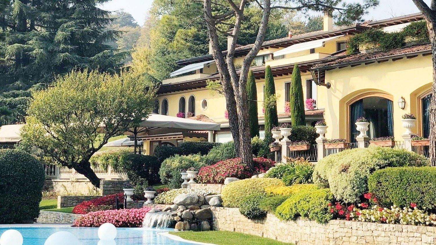 How does a restaurant become a legend over 60 years?