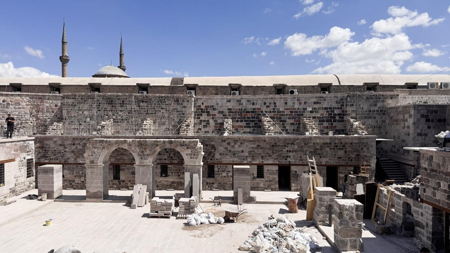 Inn unearthed from soil to reopen