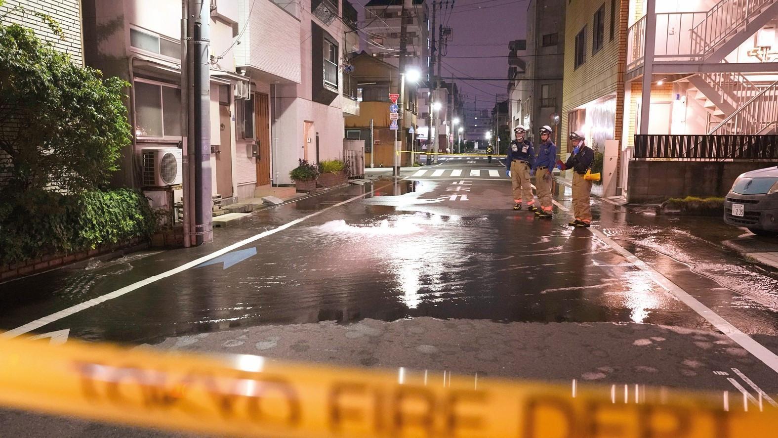 Japan earthquake injures dozens