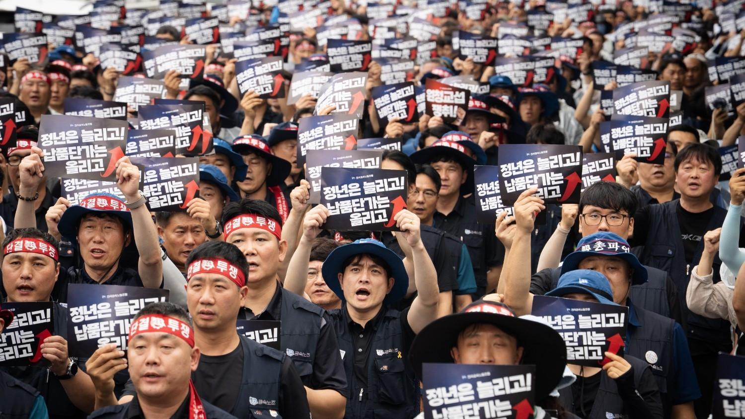 Hyundai reaches tentative deal with workers after strikes