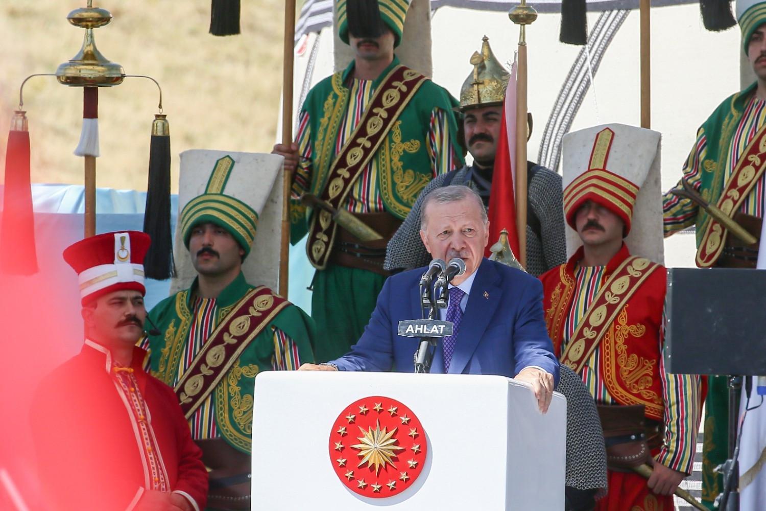 Erdoğan says anti-terror project will ‘open door to new era’