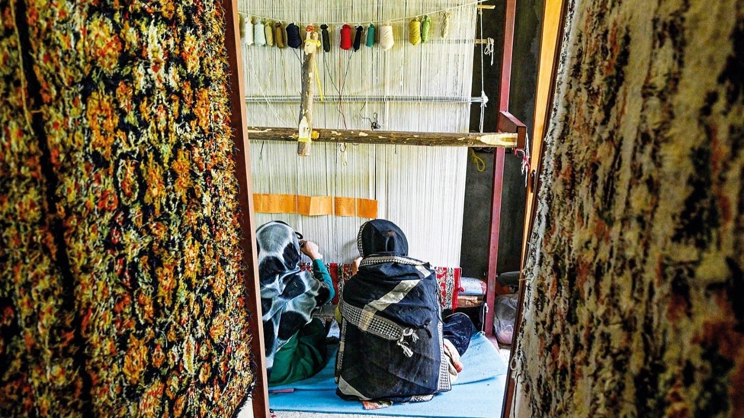 Once a top export, prized Kashmir carpets fade