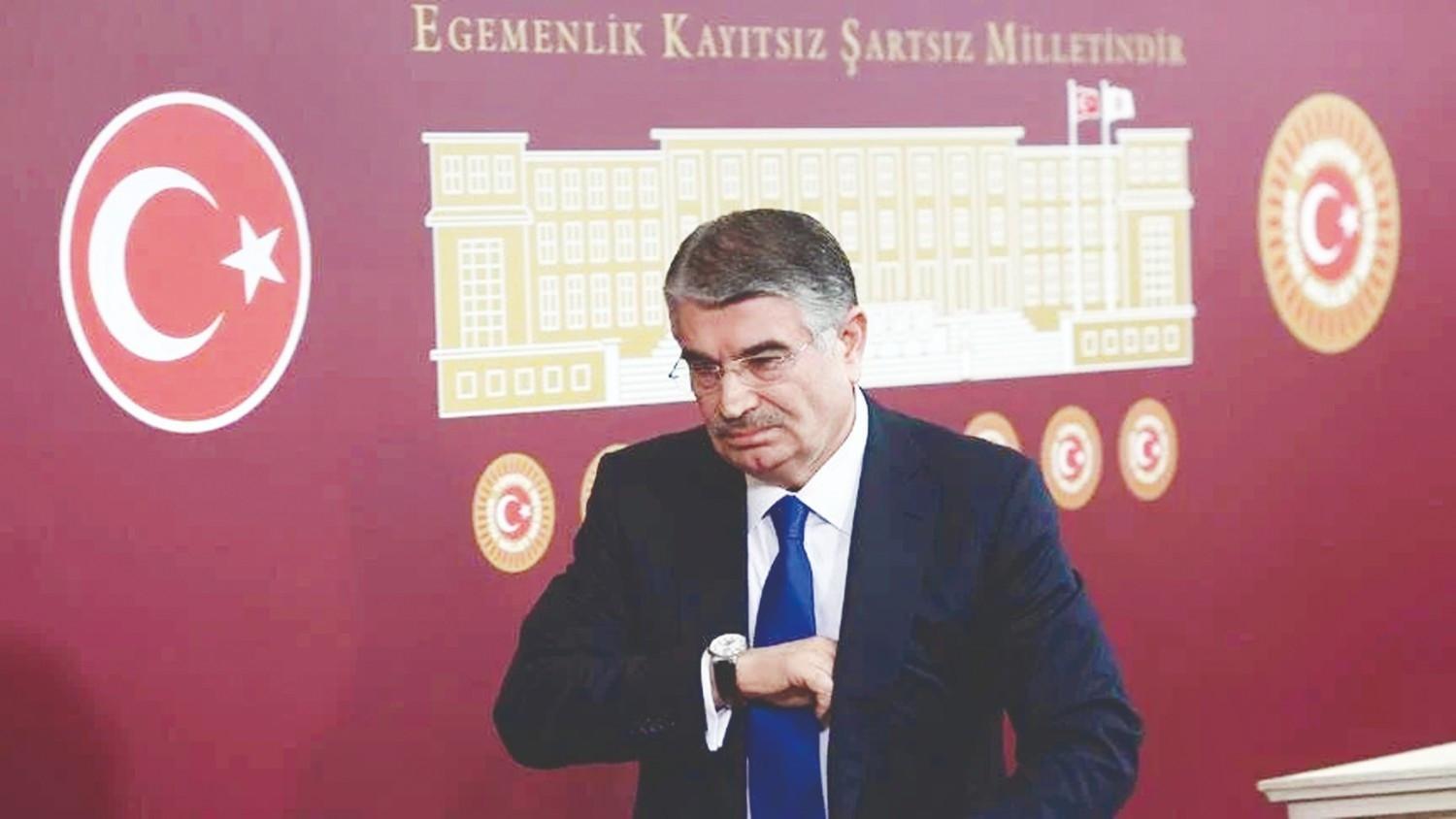 Ex-interior minister to testify in probe targeting Islamic group