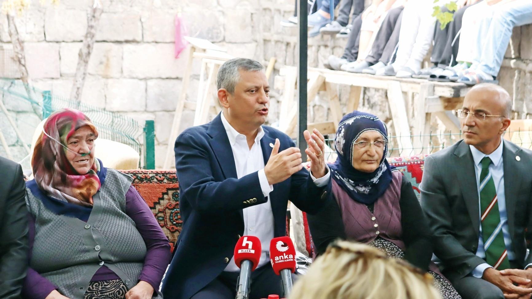 New Party leader vows focus on bread-and-butter issues