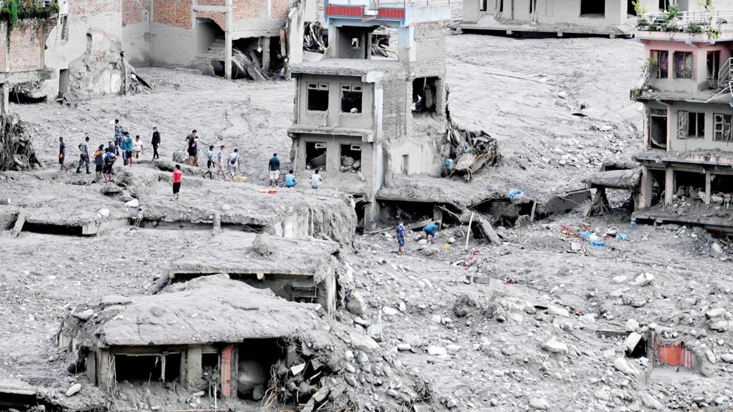 China-Nepal flood toll tops 1,000 as tunnel rescue offers last hope