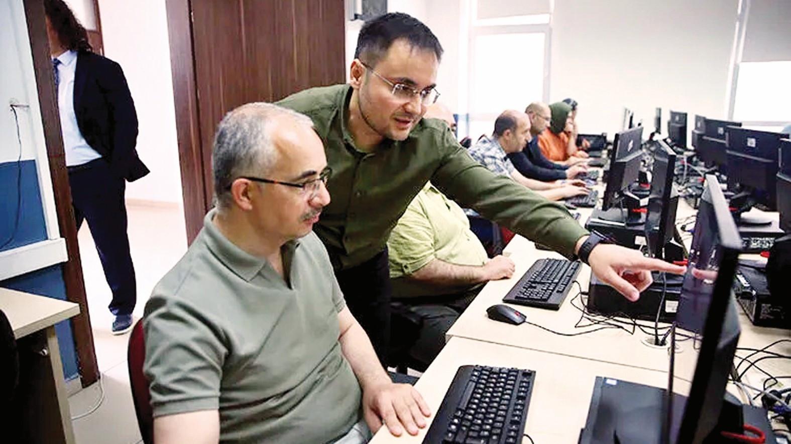 Türkiye to mandate AI training for all civil servants