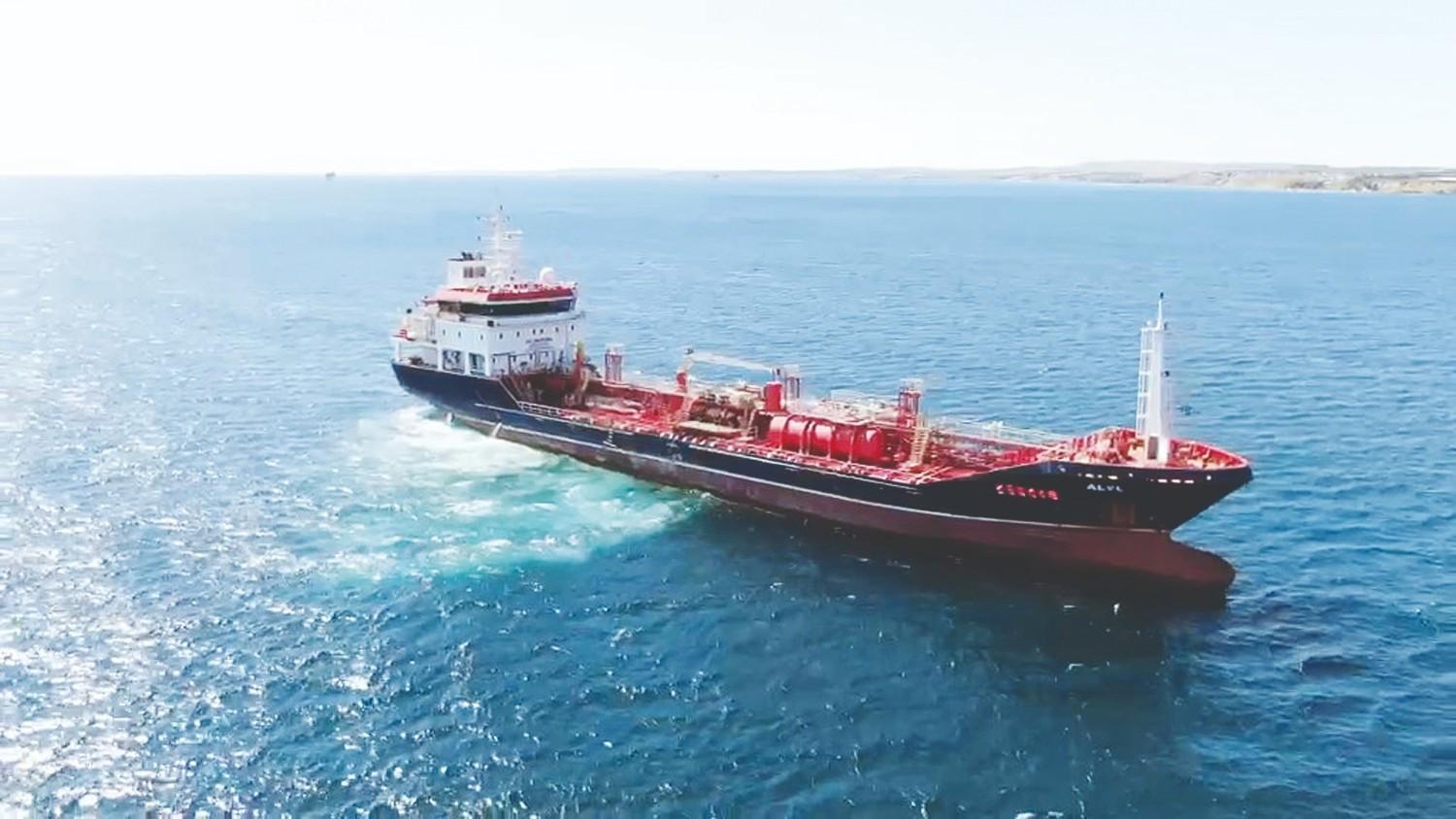 9 detained as search continues for missing crew of sunken ship off Silivri