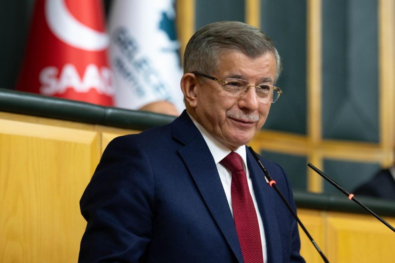 Probe launched into ex-prime minister over remarks