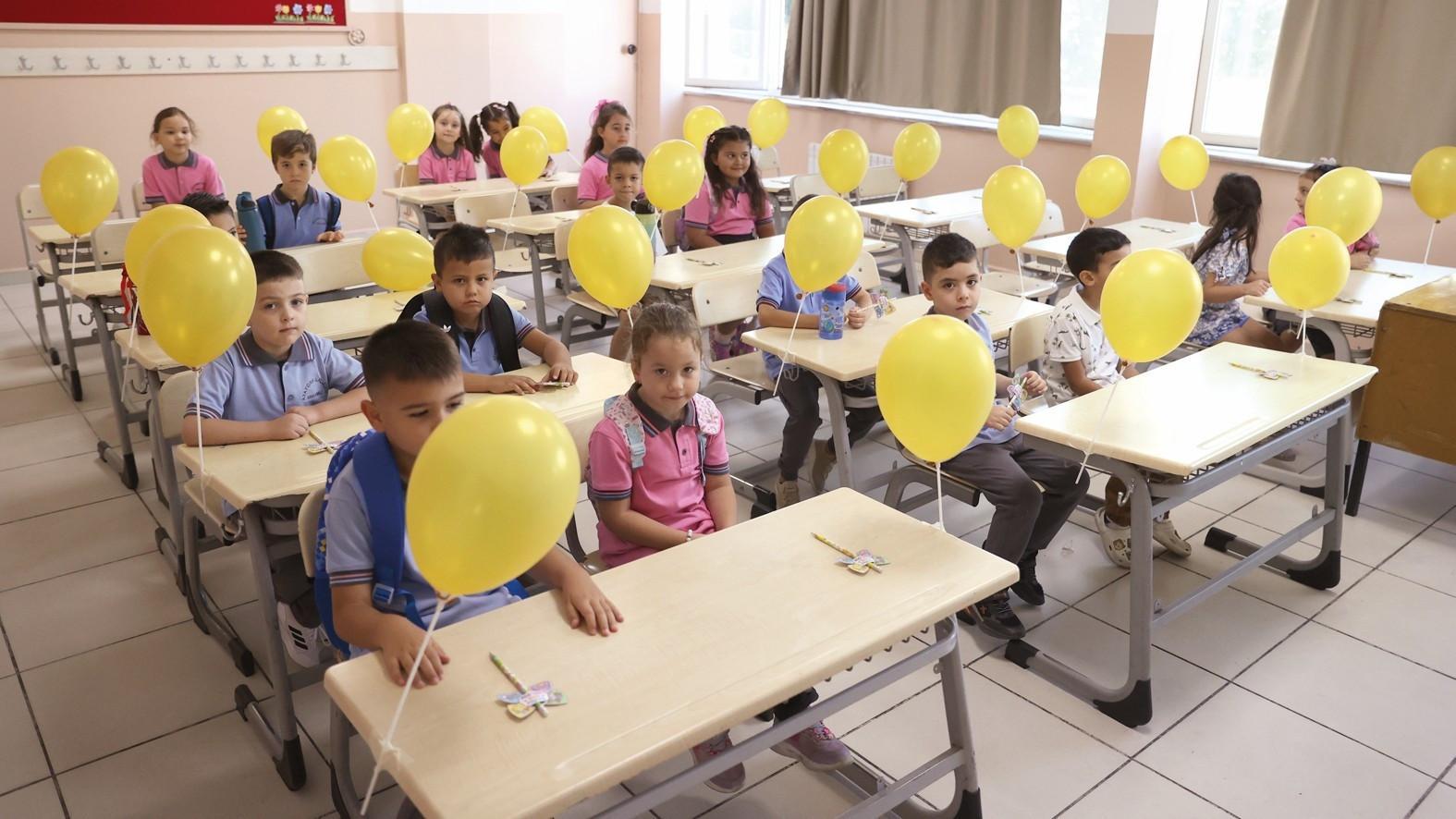 Türkiye’s newest students head back to class for orientation week