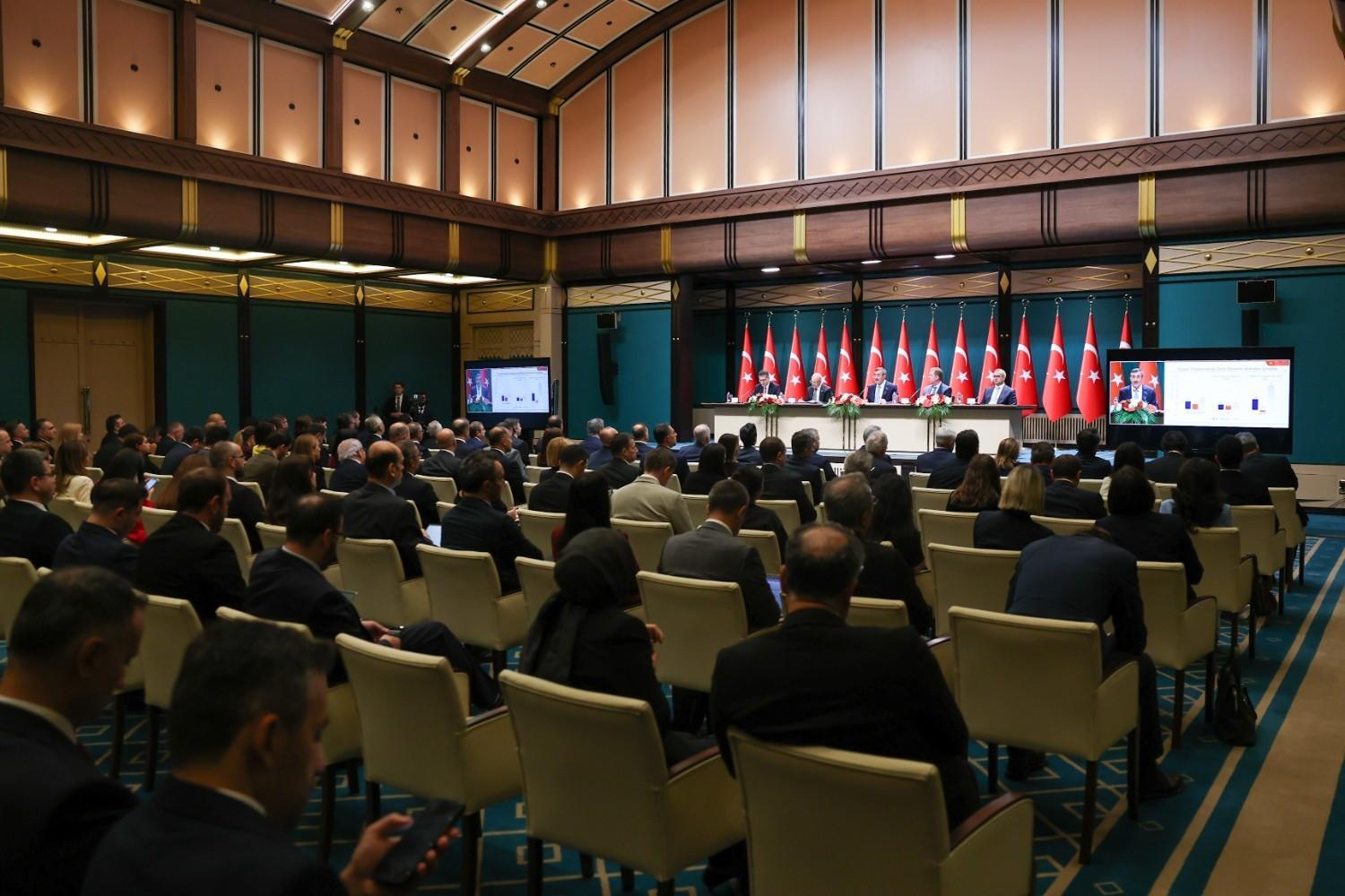New Medium-Term Program focuses on maintaining disinflation momentum