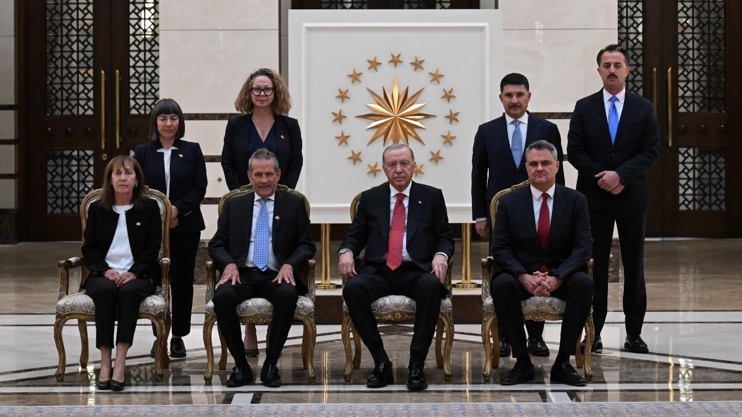 Erdoğan receives credentials from new ambassadors