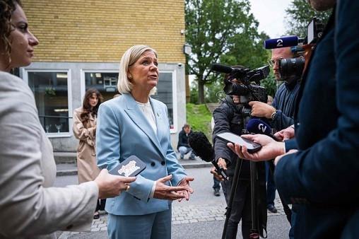 Sweden votes in election thriller, far right eyes govt role
