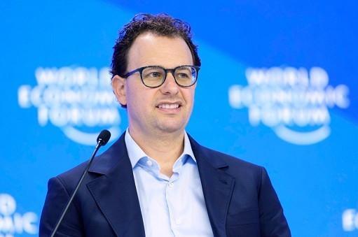 Anthropic boss Amodei calls for AI slowdown