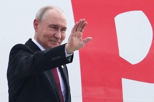 Kremlin does not rule out return to Ukraine talks in October