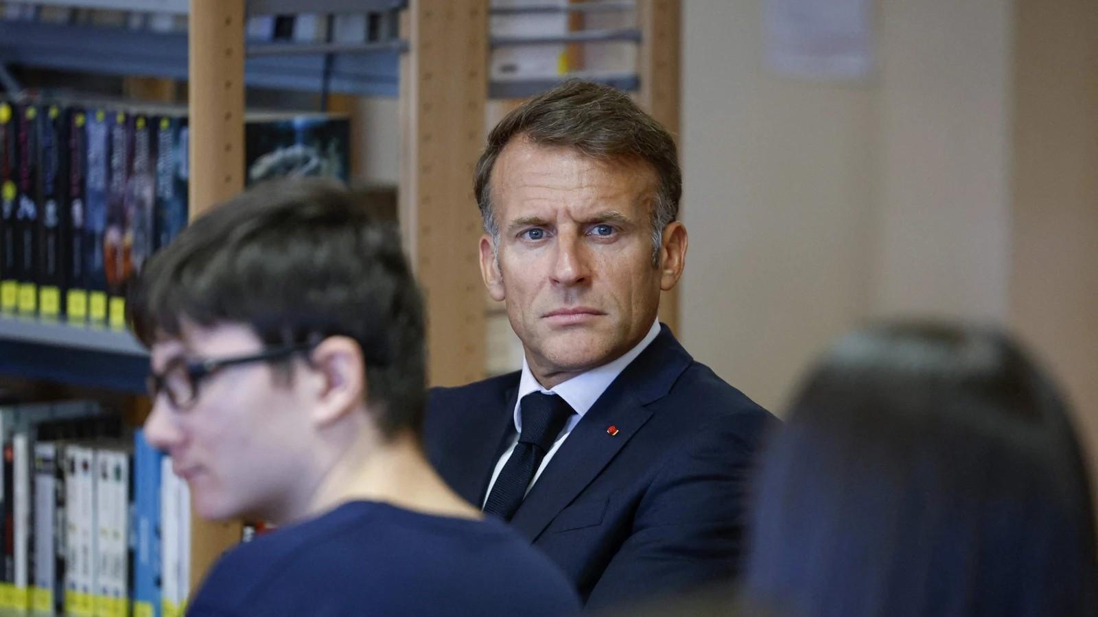 France submits new proposal to ban social media for under-15s