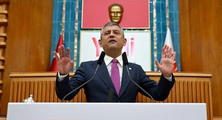 Özel calls Ankara mayor ‘important option’ for opposition