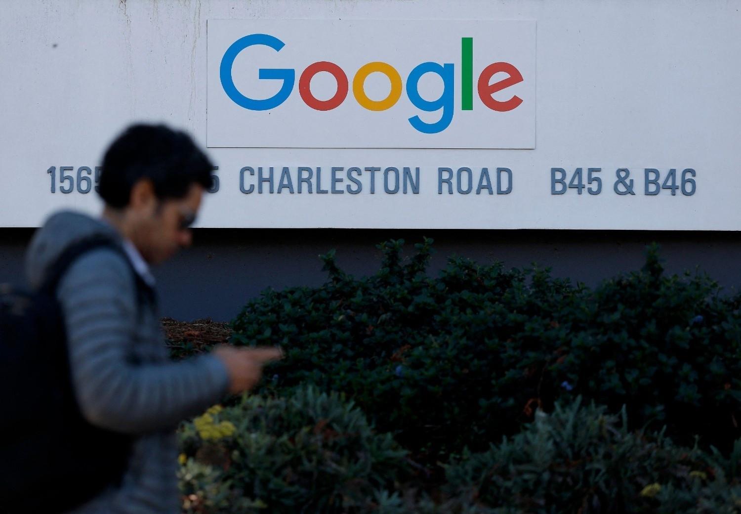 Google fined 403 million euros over location data