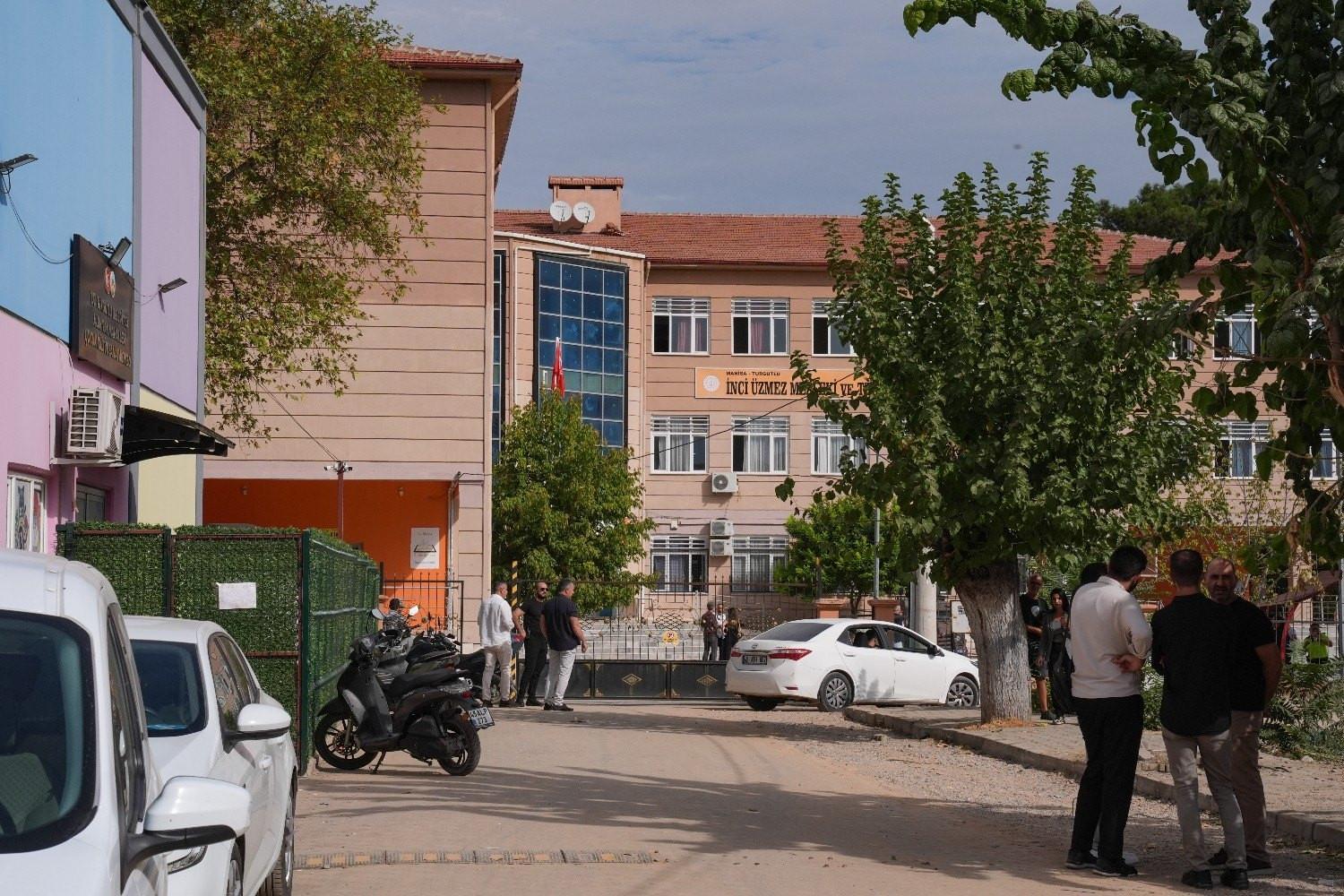Student shoots 11 peers in western Türkiye over bullying