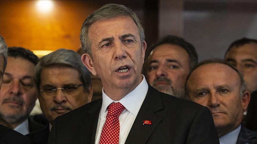 Ankara mayor quits CHP, says to remain independent