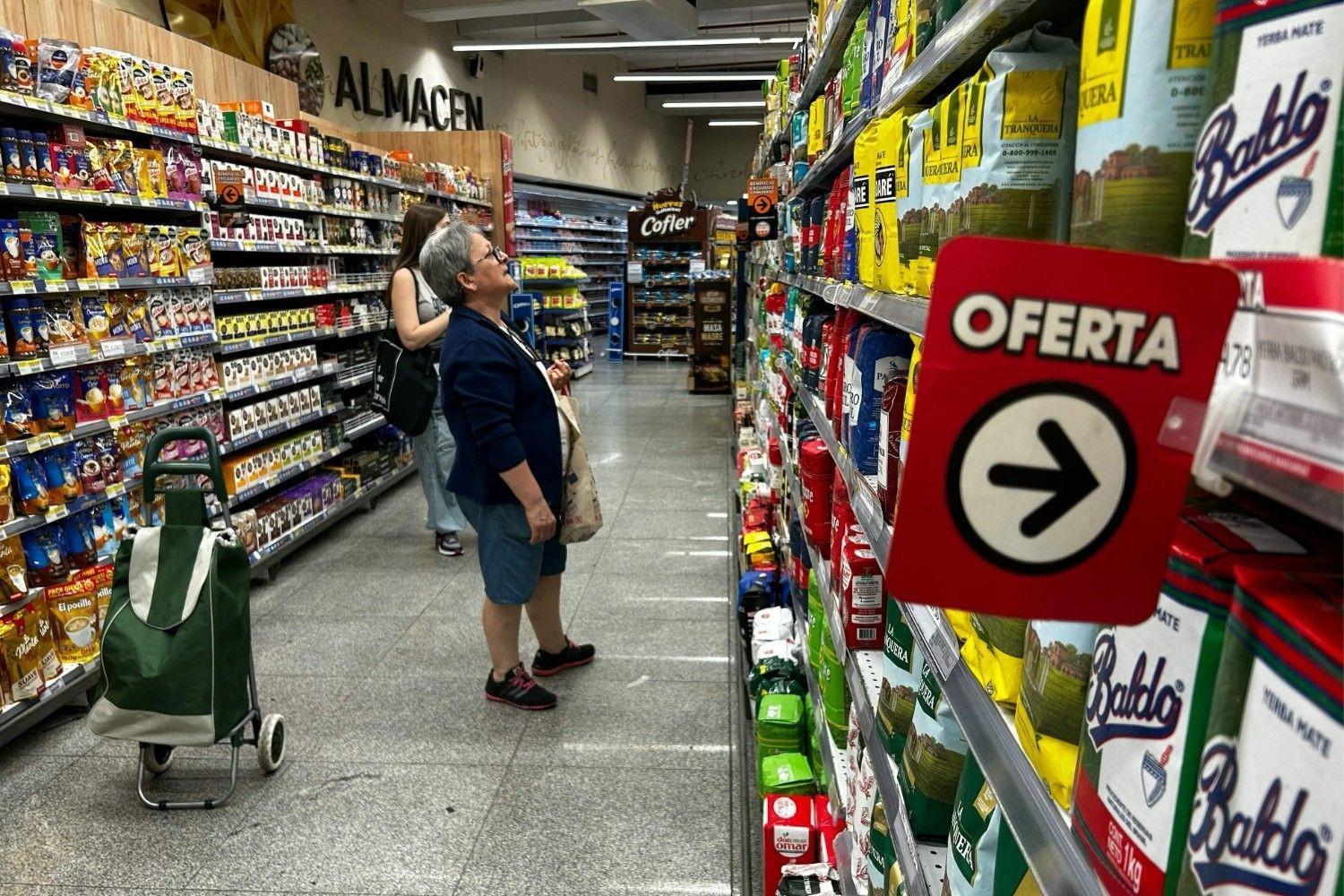 Argentine poverty rate climbs, in setback for Milei