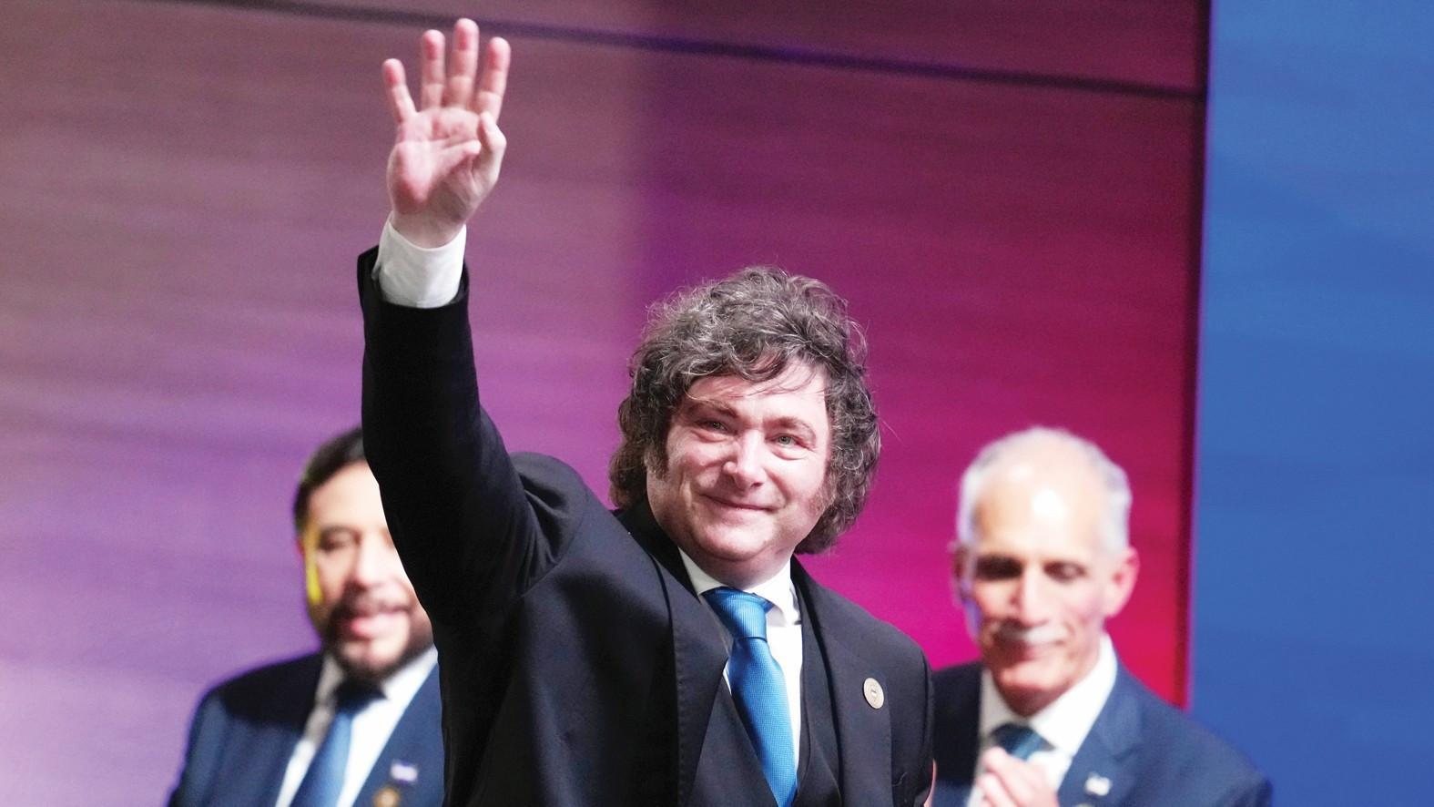 Argentinas Milei to meet with Macron, woo investors