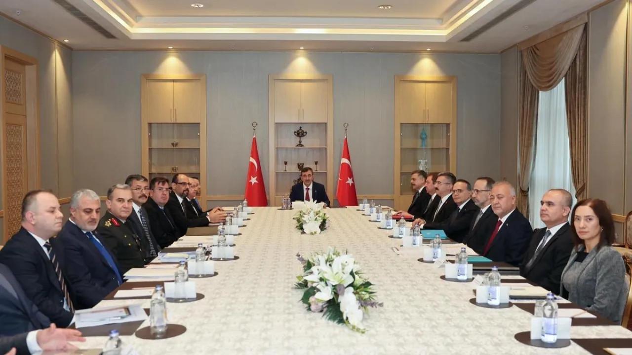 Top board reviews progress in anti-terror project