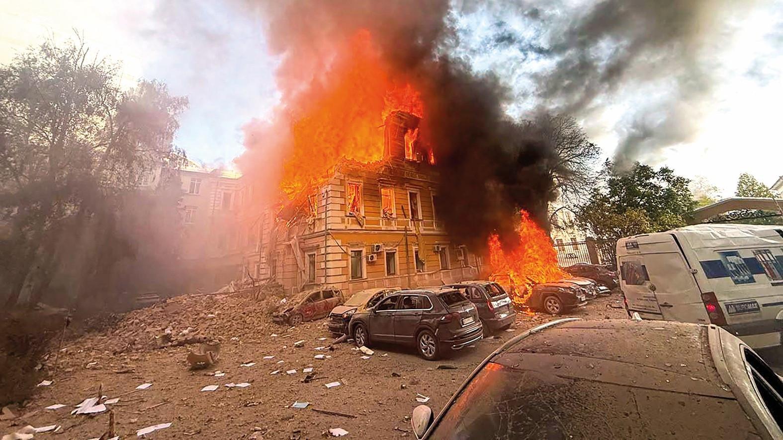 Russian hybrid campaign ‘not stopping’ Kiev support