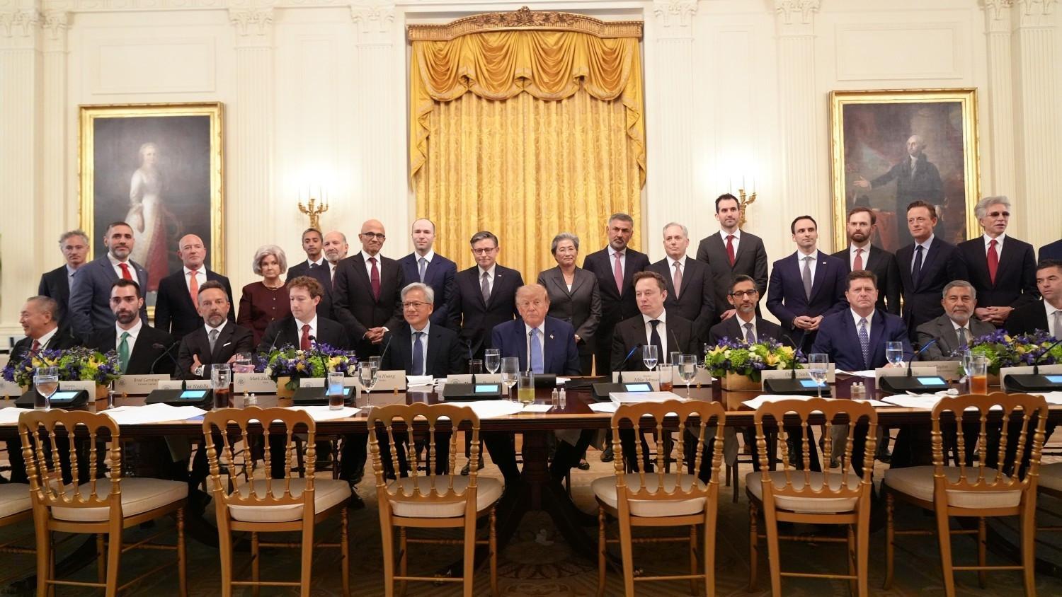 Tech leaders sign AI self-regulation pledge