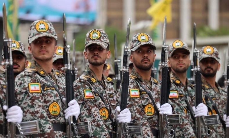 Iran FM rejects military solution to conflict with US
