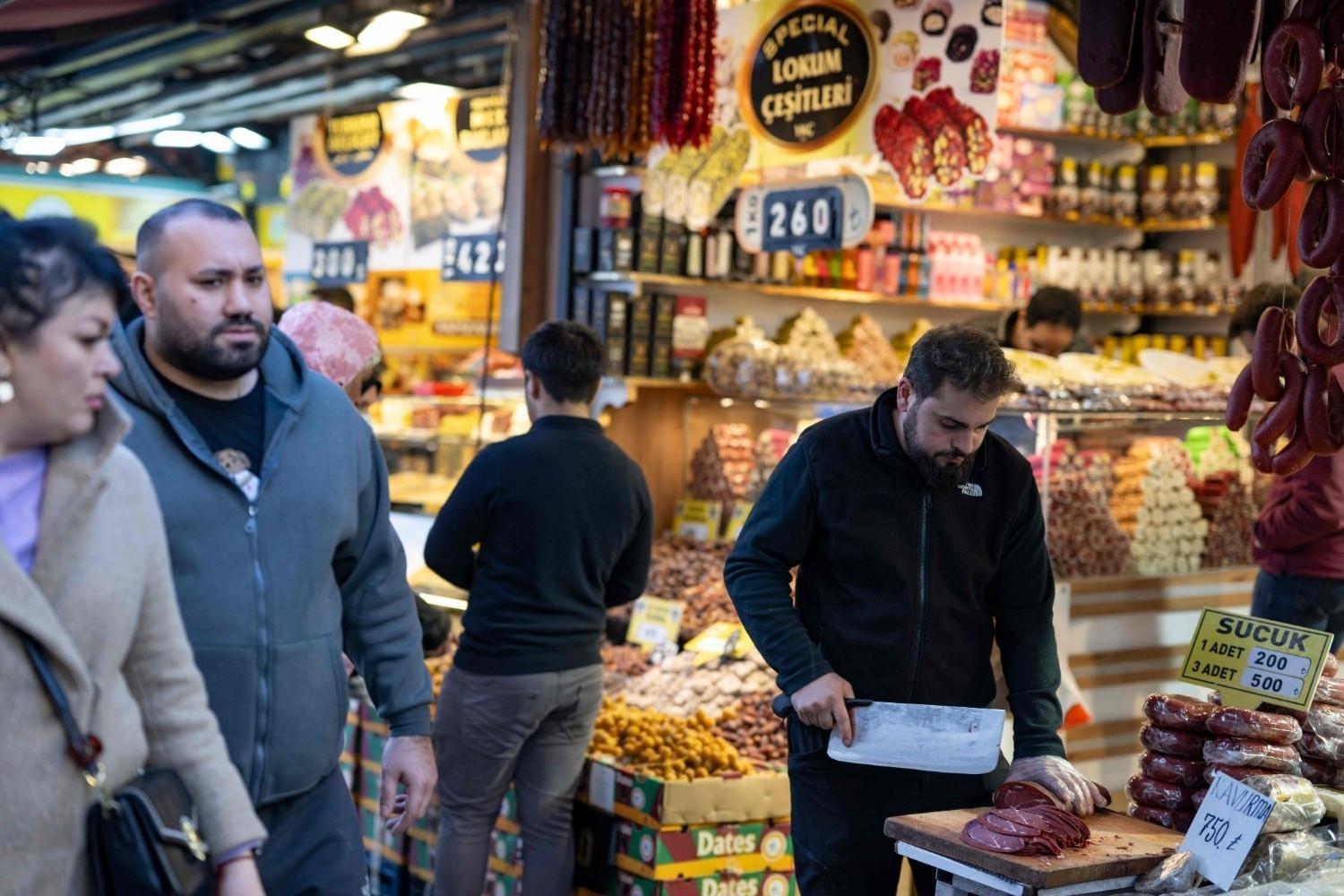 Annual inflation eases below 30 pct in September