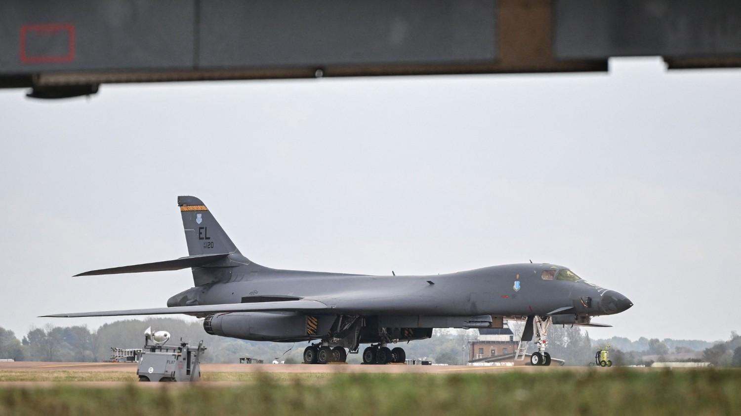 US withdraws all bomber aircraft from UK airbase