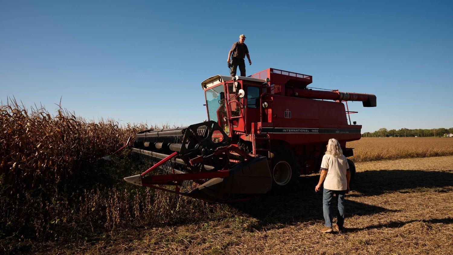 Fuel, fertilizer costs strain US farmers' support for Republicans in midterms