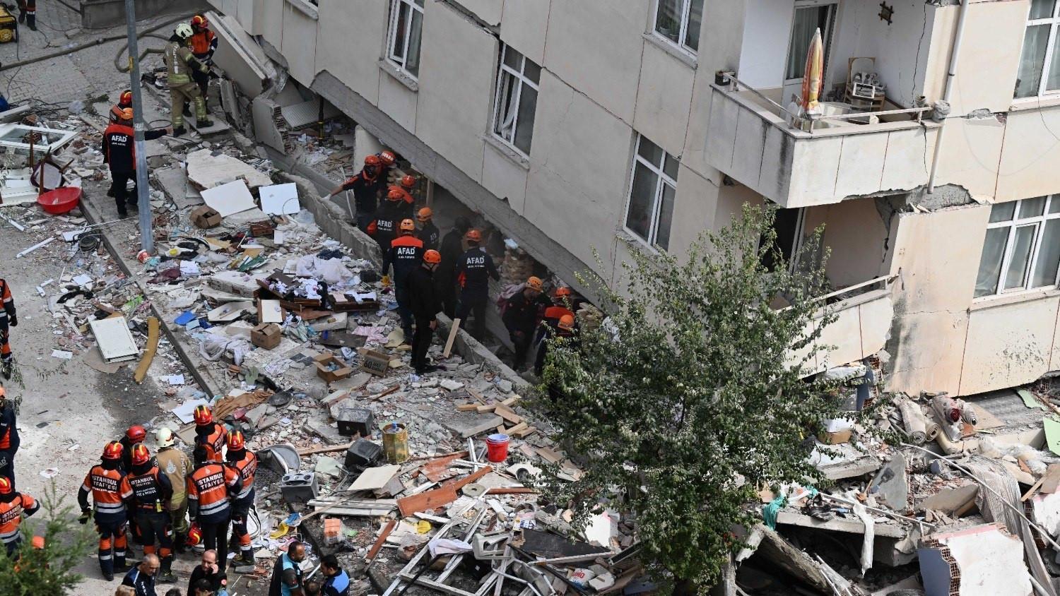 Five confirmed dead in Istanbul building collapse as search wraps up