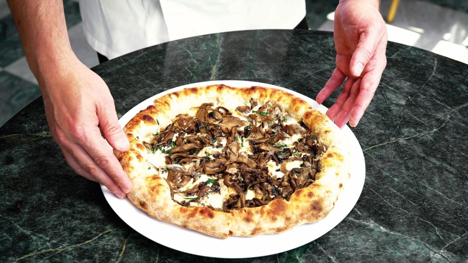 An Italian restaurant that respects its masters
