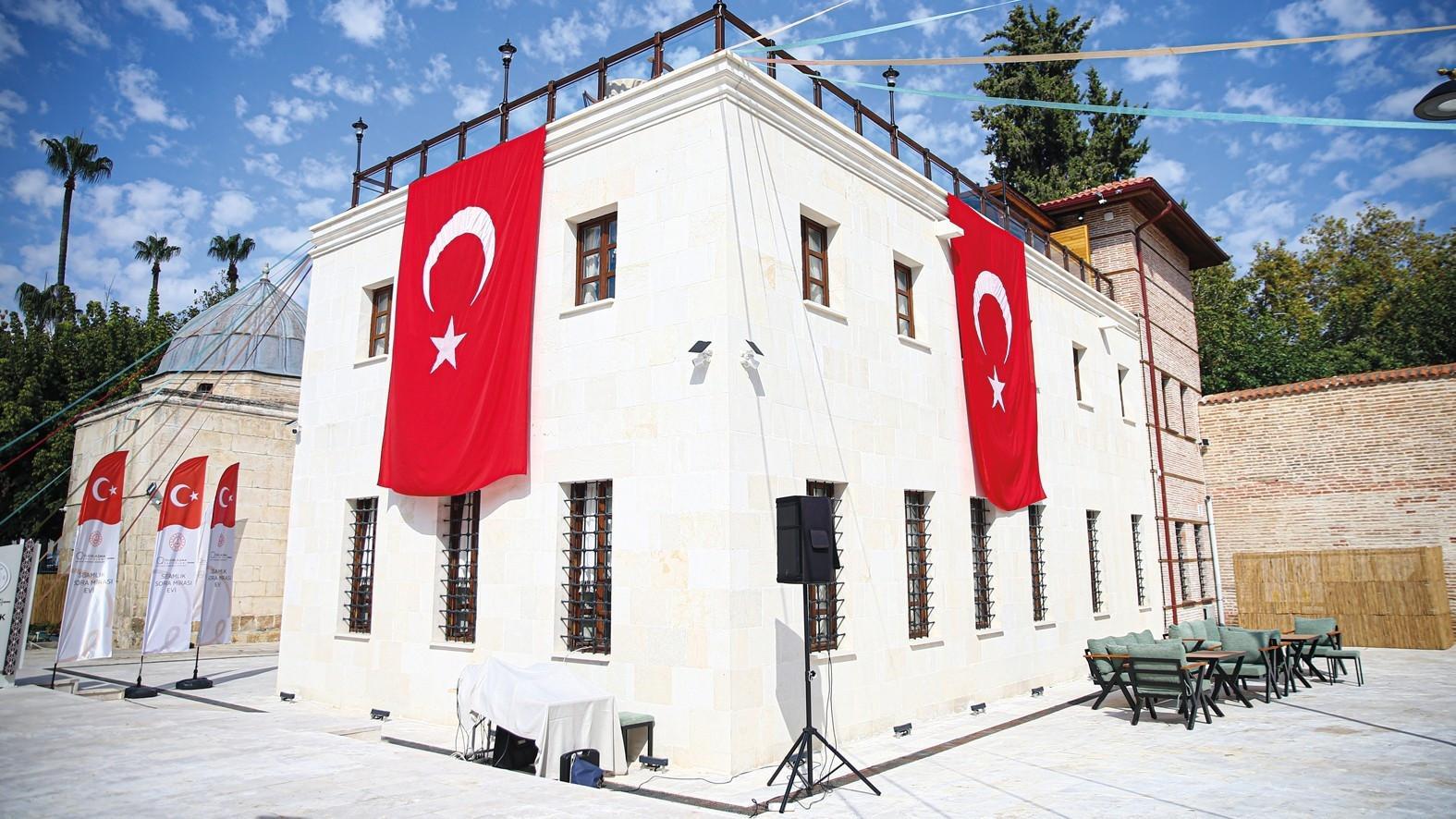 Çukurova’s traditional cuisine kept alive in 531-year-old building