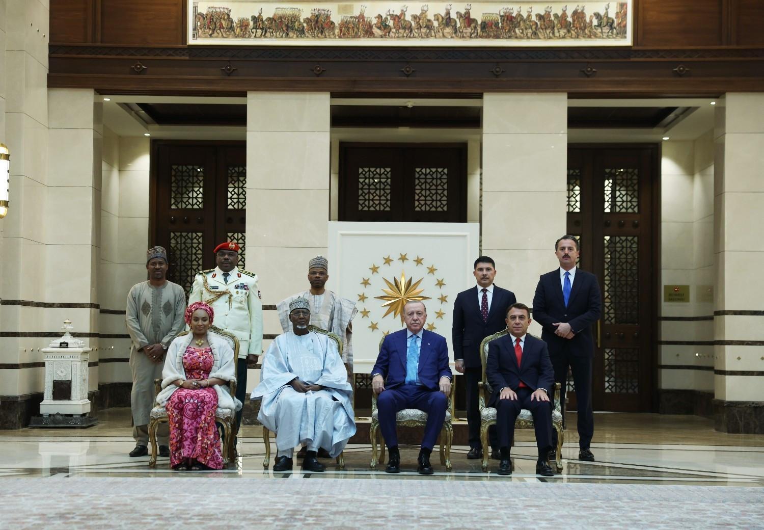 Erdoğan receives credentials from five ambassadors