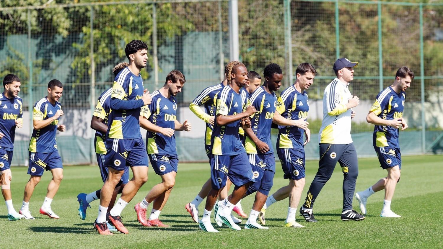 Fenerbahçe hopes for win at Aston Villa