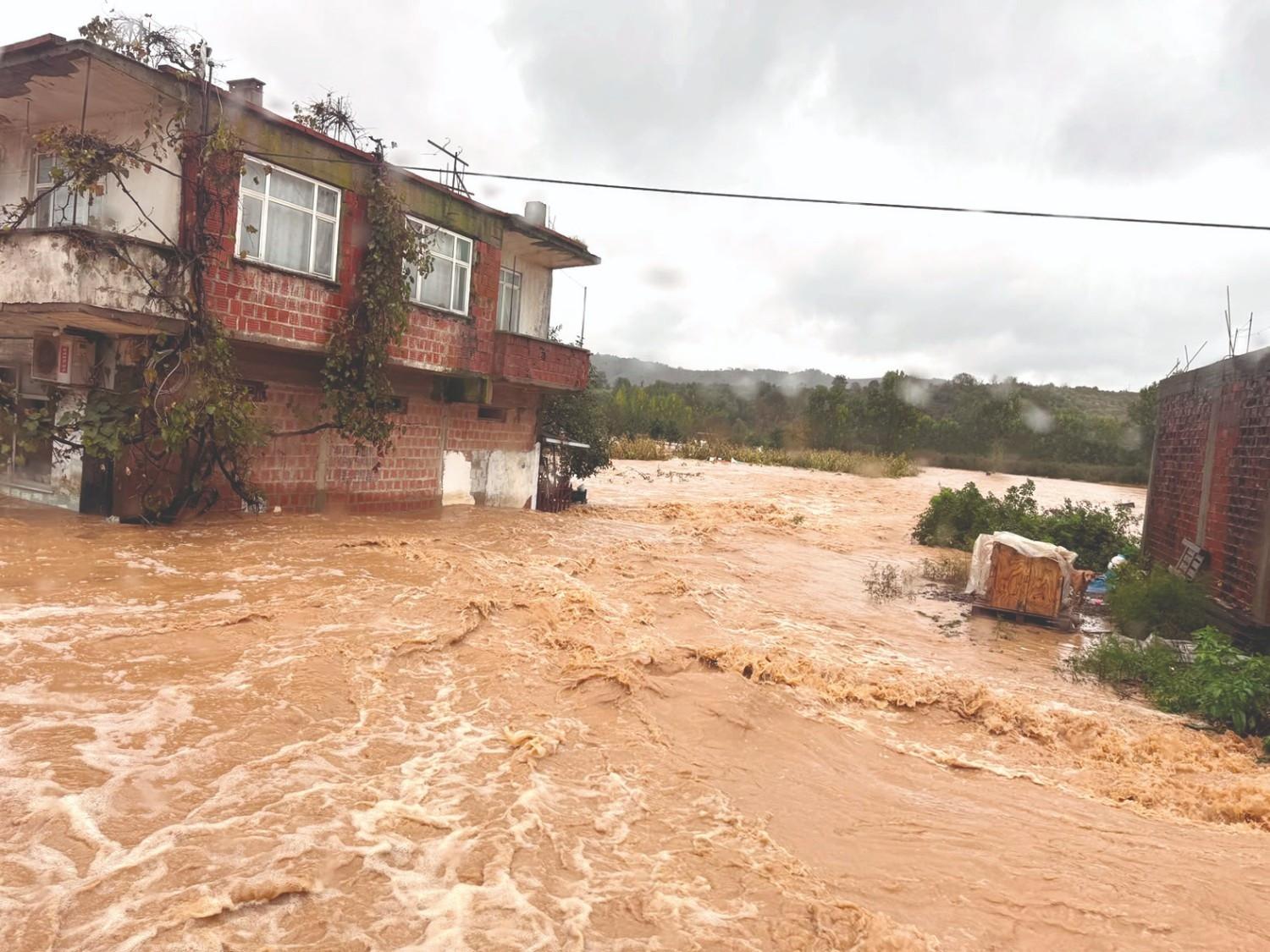 Poor urban planning blamed for Istanbul flood damage