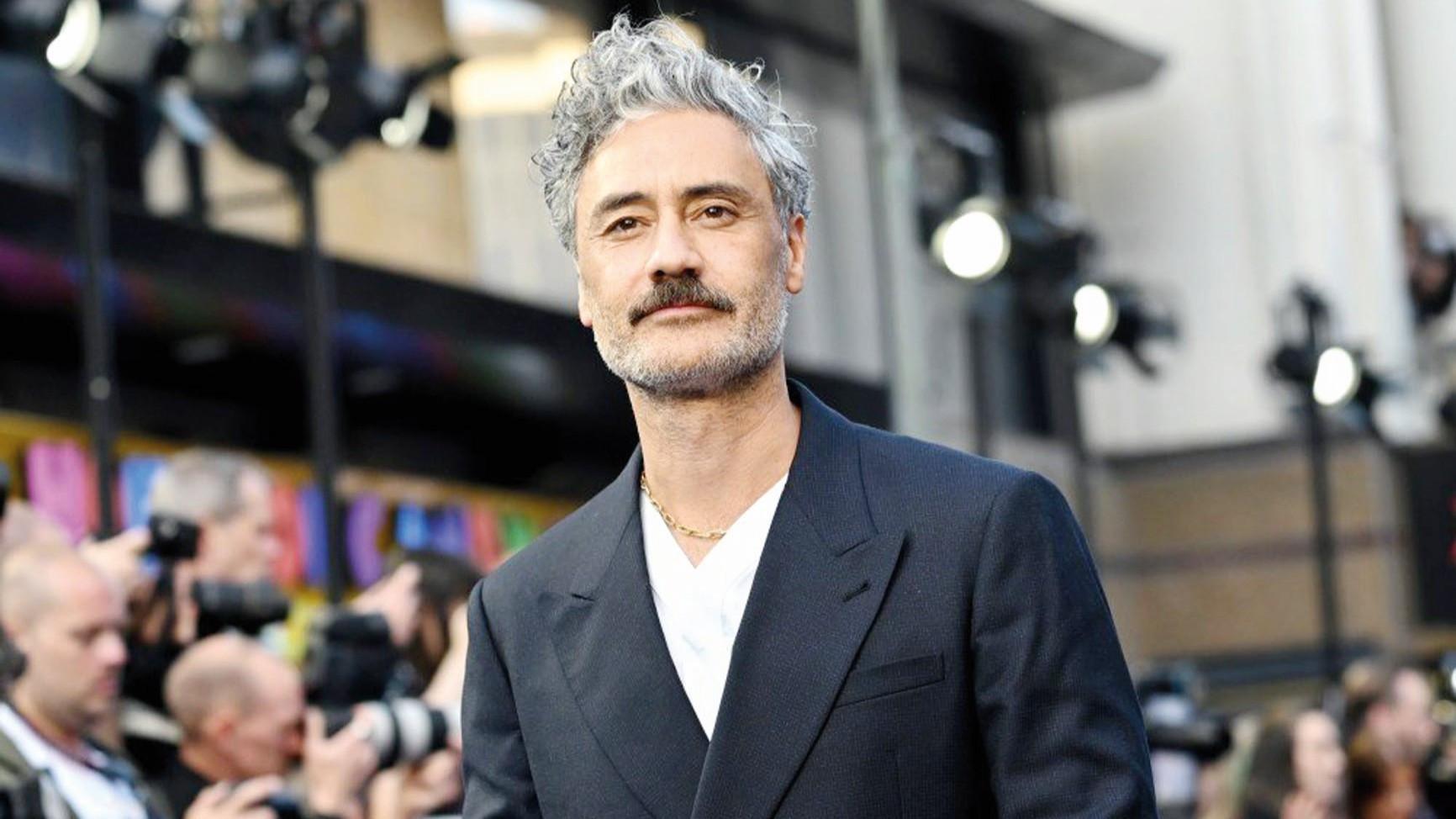 Taika Waititi’s ‘Star Wars’ put on hold