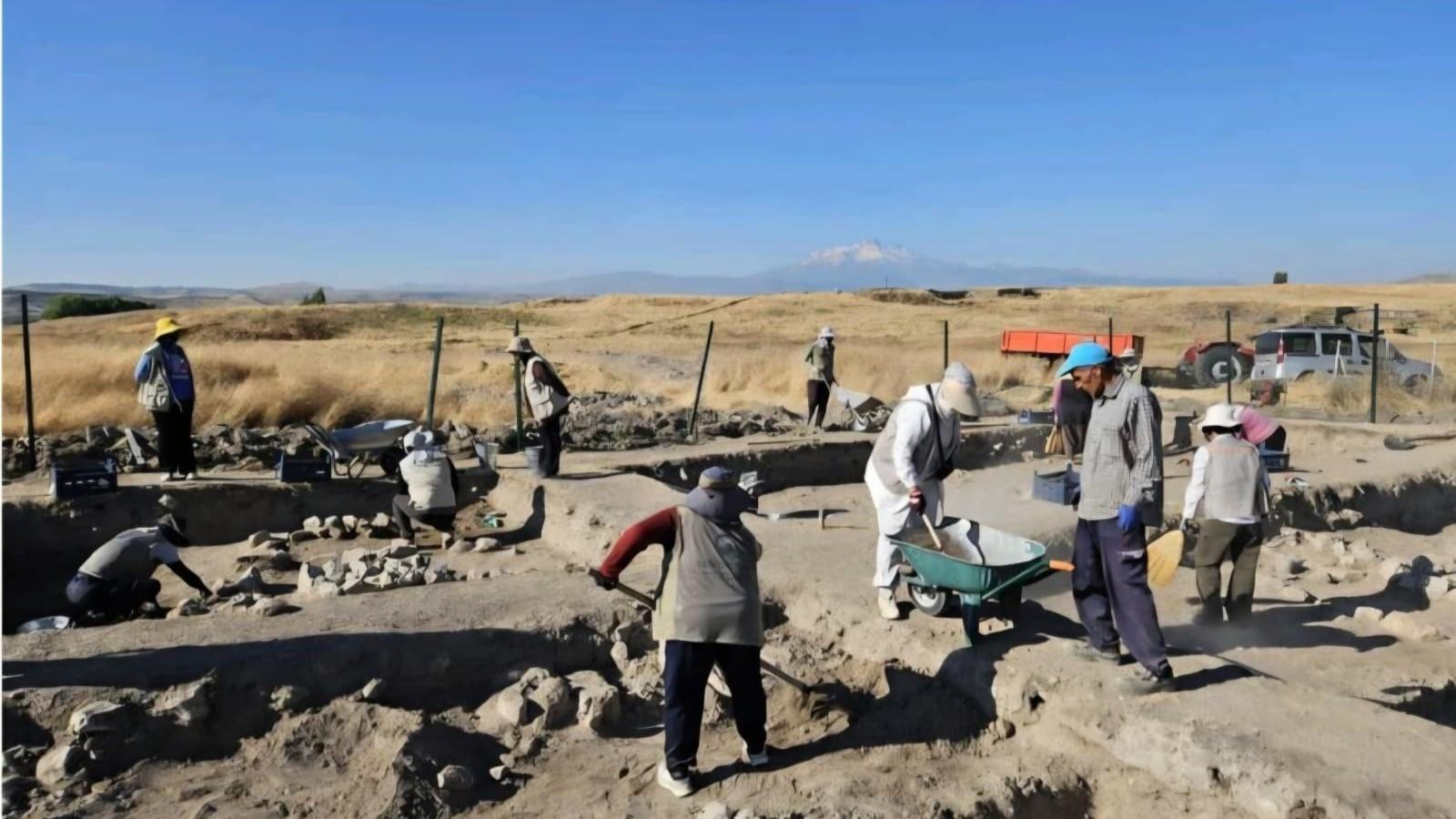 Hellenistic mosaic structure unearthed at Kültepe-Kaniş