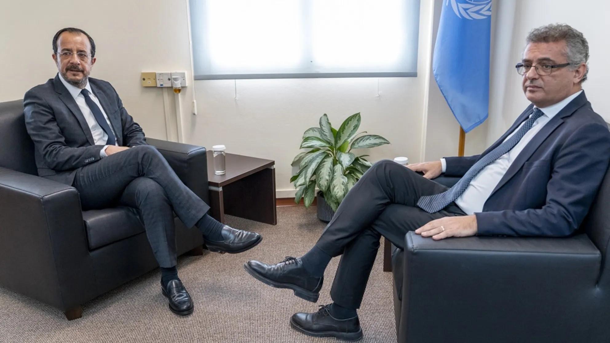 Cyprus leaders receive symbolic UN gift rooted in 2009 efforts