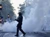 France to deploy more police for new protests