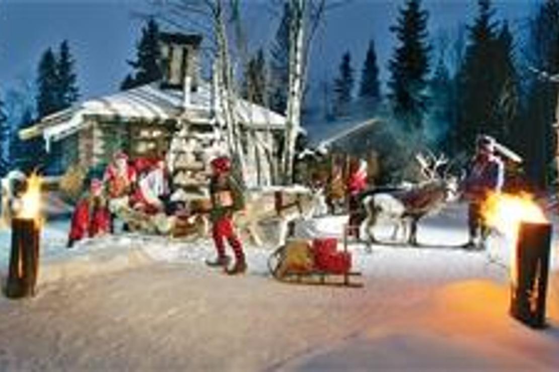 Geyikler, Noel Baba yerindeydi kuzey ışıkları sürpriz yaptı
