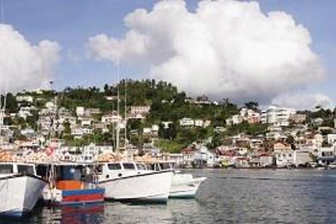 Tarçın ve karanfil kokulu Karayip adası