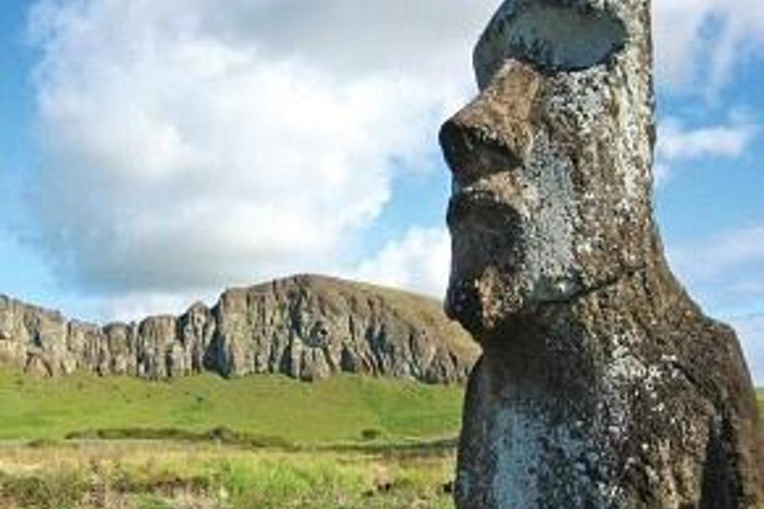 Moai’ler her an canlanıp ayağa kalkacakmış gibiydi