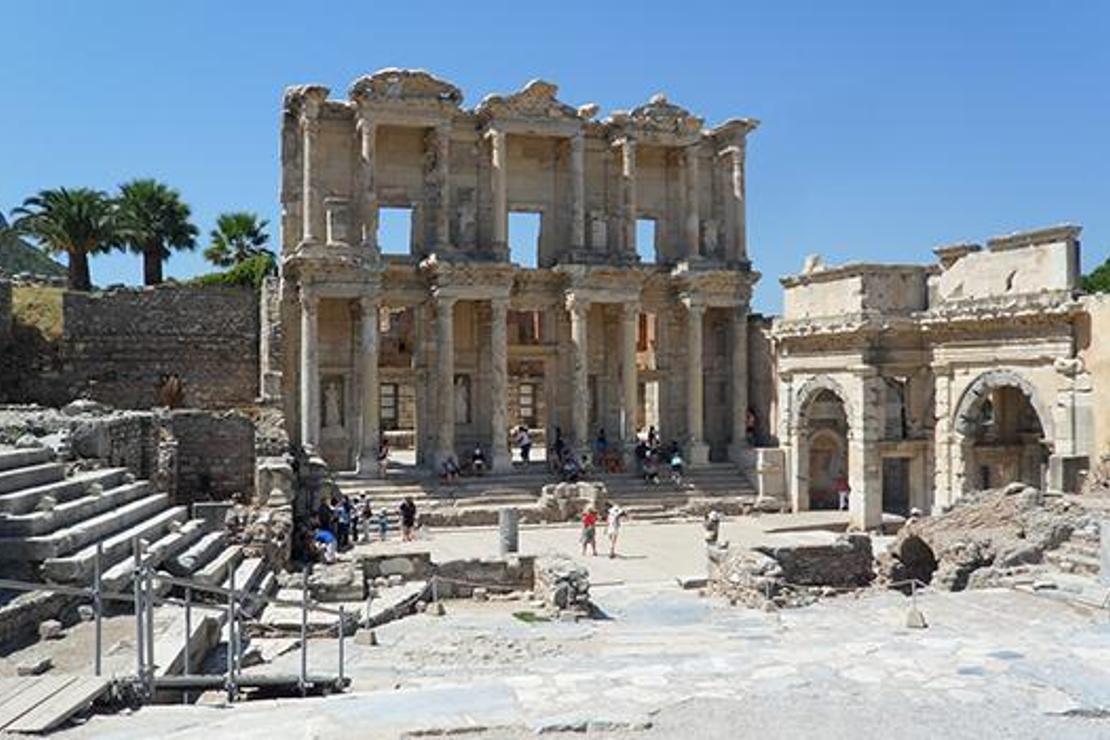 Mevlana Müzesi ve Efes HarabeleriHem kültürel hem doğal miras