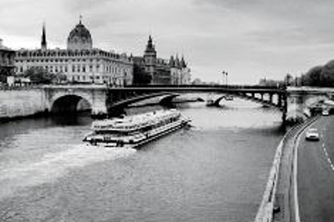 Paris'e bir de böyle bakın